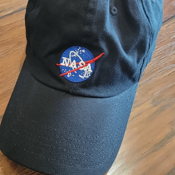 NASA hat - Picture 2 of 7